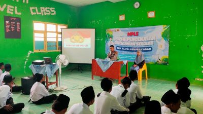 Polsek Pakuan Ratu Gelar “Police Goes to School” di SMA Al-Falakhussaadah