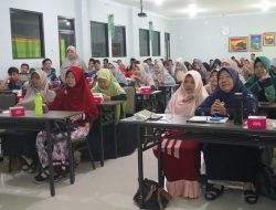 SD Muhammadiyah Metro Pusat Berikan Penghargaan kepada Guru dan Karyawan Berprestasi