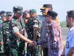Bupati Way Kanan Hadiri Penyambutan Panglima TNI Jenderal Agus Subiyanto dalam Kunjungan LATGABMA SGS 2024