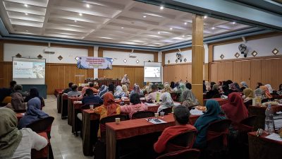 Dinas Kesehatan Kota Metro Gelar Bimtek CPPOB untuk Industri Rumah Tangga Pangan