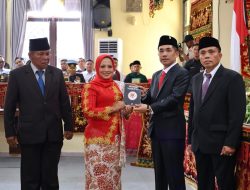 Sejarah Baru di Lampung Barat: 35 Anggota DPRD Dilantik, Sri Nurwijayanti Jadi Ketua Sementara