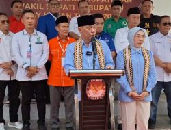 11 Partai Pengusung Daftarkan Pasangan Calon Bupati Ali Rahman dan Ayu Asalasiyah ke KPU Way Kanan