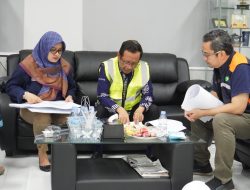 Tinjau Pembangunan Tahap II Kampus Terpadu UWM, Prof. Mahfud MD Harapkan Penyelesaian Tepat Waktu dengan Sentuhan Budaya