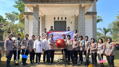 Polwan Polres Way Kanan Gelar Bakti Sosial Religi di Tempat Ibadah Kecamatan Umpu Semenguk