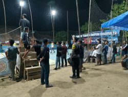 Polsek Banjit Amankan Turnamen Volley Ball HUT Kampung Argomulyo dan HUT RI Ke-79