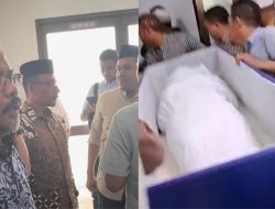 Ikut Belangsungkawa Meninggalnya Tu Sop, Haji Uma Ikut Shalati Jenazah di Rs Yarsi