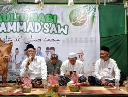 Pelataran Masjid Al-Baitsu Dipadati Warga, Chusnul Dhihin: Maulid Manifestasi Kita Meneladani Akhlak Rasulullah SAW