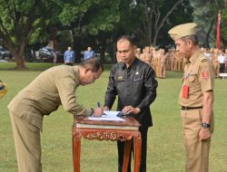 Serah Terima Jabatan Pj. Sekda Lampung Barat: Drs. Adi Utama Serahkan Tugas kepada Drs. Ismet Inoni