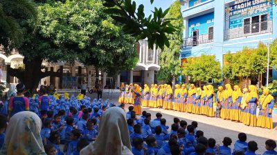Ikhwam MIM 1 Ujungpangkah Gelar Program “Manis Baik” untuk Meningkatkan Gizi Peserta Didik