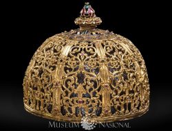 Mahkota Kesultanan Banten: Simbol Kejayaan, Kekuasaan, dan Warisan Sejarah