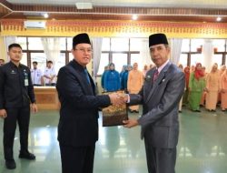 Pj. Bupati Lampung Barat Lantik Ismet Inoni sebagai Pj. Sekkab