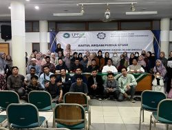 Prodi PAI UM Bandung Gelar Baitul Arqam Purna Studi, Bekali Mahasiswa dengan Jiwa Sosiotechnopreneurship