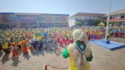 6.000 Anak PAUD Aisyiyah Meriahkan Senam Massal dan Montase di SMK Muhammadiyah Bligo