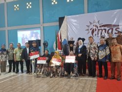 40 Penyandang Disabilitas di Kabupaten Bogor Terima Bantuan Alat Bantu dari MPKS Muhammadiyah dan UMBARA