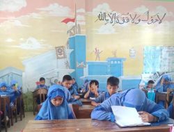 MIM 1 Ujungpangkah Gelar Penilaian Tengah Semester 2024-2025, Siswa-Siswi Semakin Giat Belajar