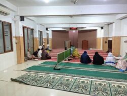 Hikmah Malam Rabu: Tafsir dan Keimanan di Masjid Al-Mahkamah