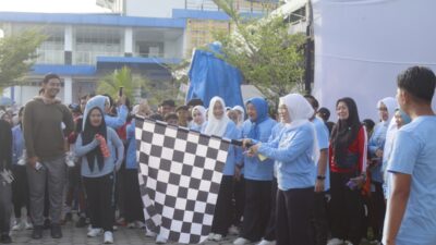 Bupati Way Kanan Lepas Jalan Sehat Penutupan Festival Literasi 2025: Literasi Harus Hidup di Setiap Ruang Publik