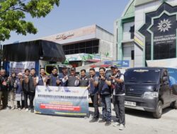 Muhammadiyah Salurkan Amanah Masyarakat Lampung Berupa Bantuan Logistik dan 500 Family Kit Untuk Korban Banjir Sumatera Barat