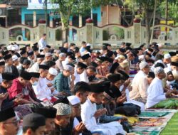 Ribuan Jamaah Hadiri Shalat Id PCM Sumenep di Halaman Pemkab