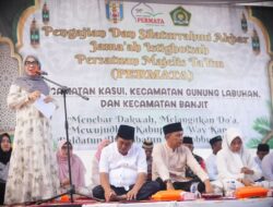 Bupati Ayu Hadiri Istighotsah dan Pengajian Akbar, Perkuat Ukhuwah dan Nilai Spiritual Masyarakat Way Kanan