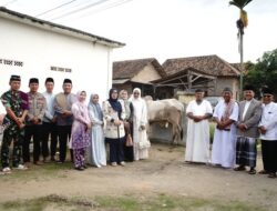 Bupati Ayu Asalasiyah Sholat Idul Adha Bersama Warga Tanjung Dalom, Ajak Perkuat Keikhlasan dan Solidaritas Sosial