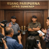 Pintu Paripurna Terkunci untuk Wartawan, Komitmen Keterbukaan DPRD Sumenep Disorot
