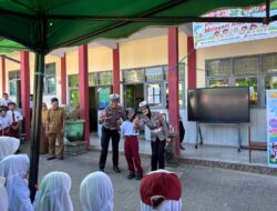 Satlantas Polres Sumenep Tanamkan Disiplin Berlalu Lintas di SDN Lalangon 1 Lewat Police Goes To School