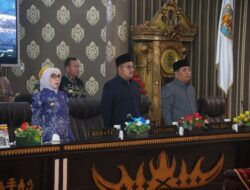 Pemkab dan DPRD Way Kanan Sahkan KUA-PPAS 2027