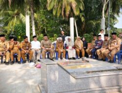 Bupati Ayu Ziarah ke Makam Ali Rahman, Kenang Dedikasi dan Pengabdian untuk Way Kanan