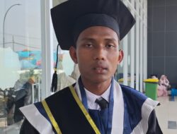 Irwan Penjual Nasi Goreng Raih Predikat Cumlaude UMPP